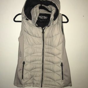 Hooded vest